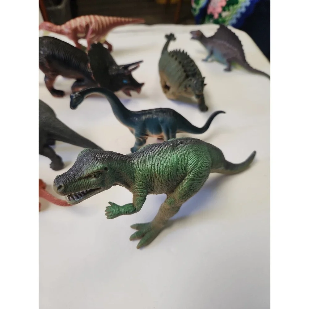 Huge Collection Of Toy Dinosaurs Various Sizes Lot Of 10‎  Pre Owned